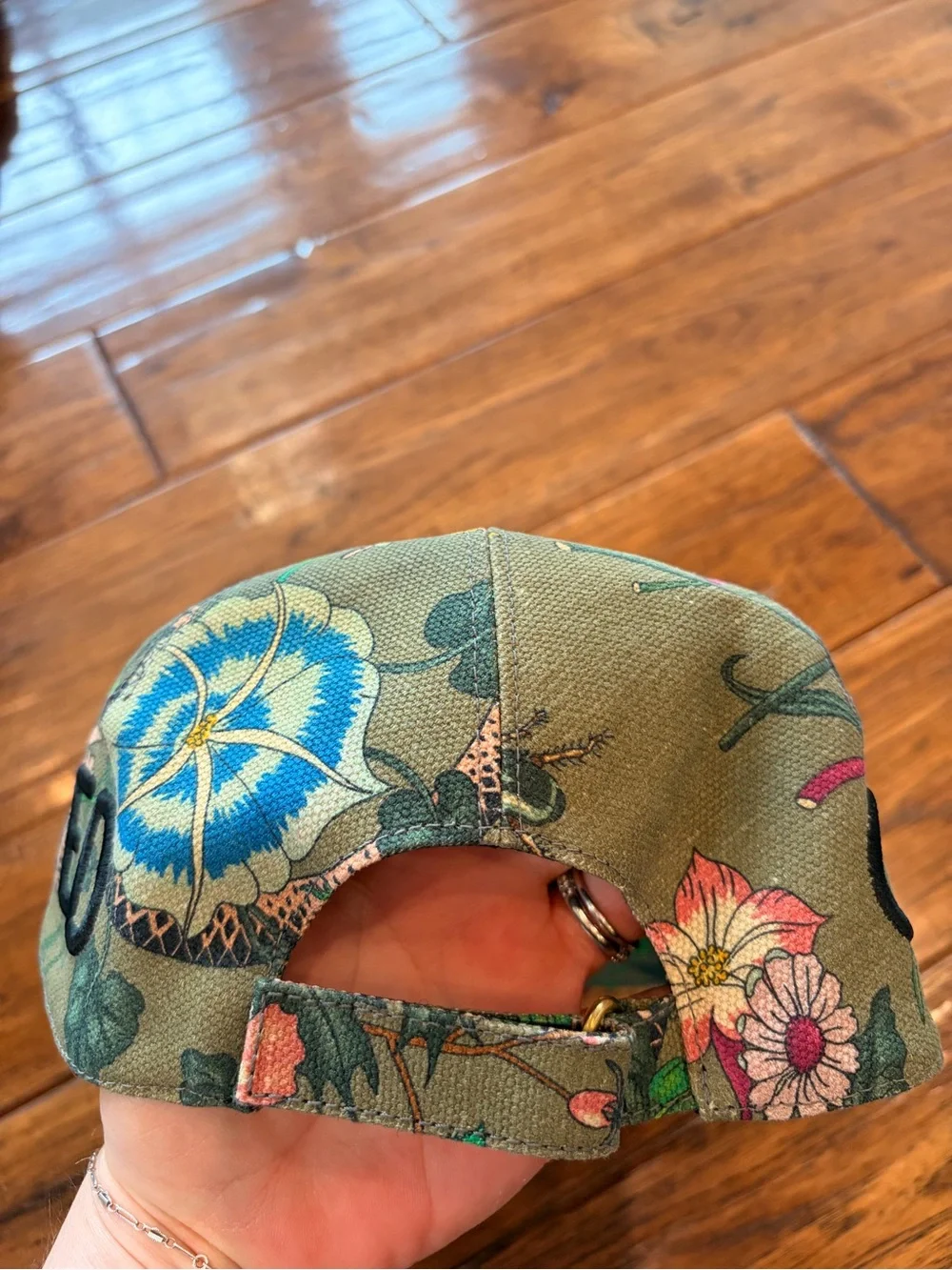 Gucci Flora Snake “Loved” baseball cap. 2018 Collection